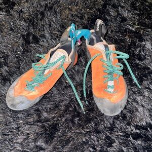 Scarpa Orange and Teal Women's Climbing Sneakers